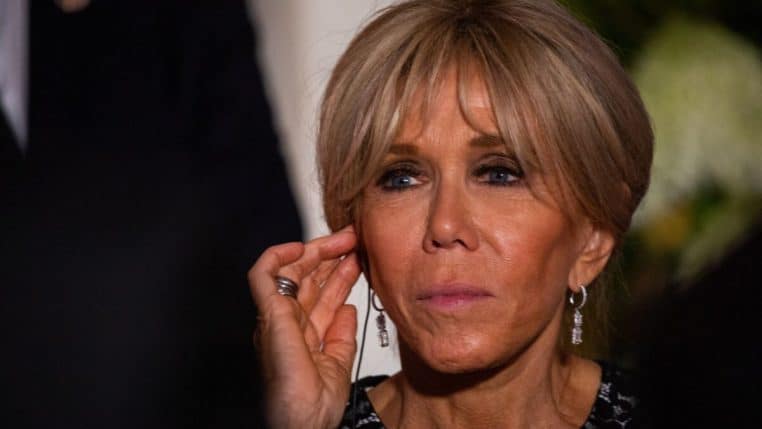 brigitte-macron-supporte-plus-elysee