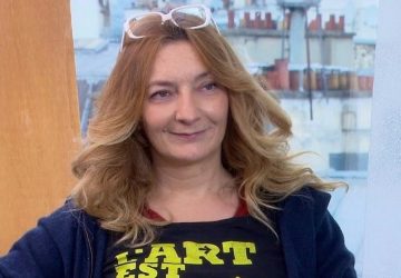 « Dans toutes les familles on est confronté à ça » : Corinne Masiero se confie sur l'inceste qu'elle a subi