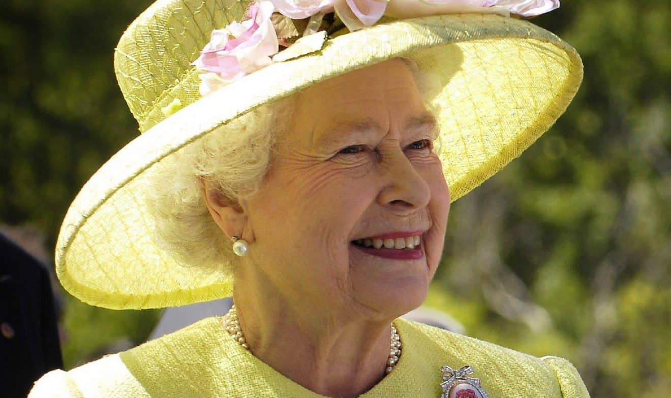 Elizabeth II ne manquait pas d'humour et a déjà « pranké » deux touristes américains