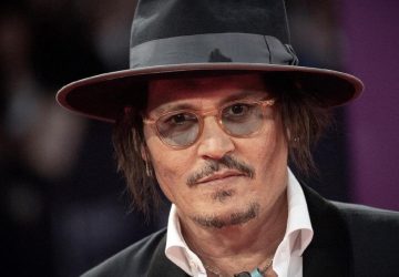 Johnny Depp aurait retrouvé l'amour dans les bras de son avocate