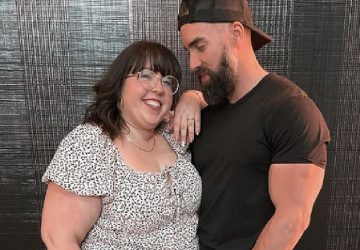 Ronde et en couple avec un corps d'athlète, elle répond cash à ses détracteurs