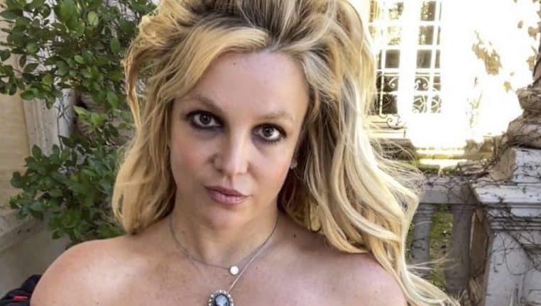 britney spears denonce tutuelle tacle
