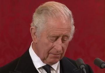 charles III dedaigneux membre personnel video