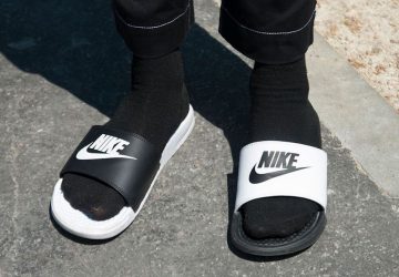 claquettes chaussettes
