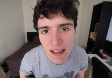 hugo tout seul blague viol sketch internautes