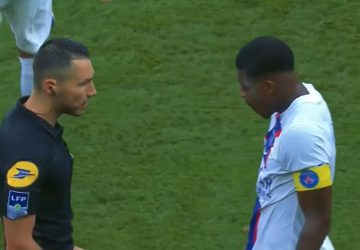 presnel kimpembe paris saint-germain arbitre video