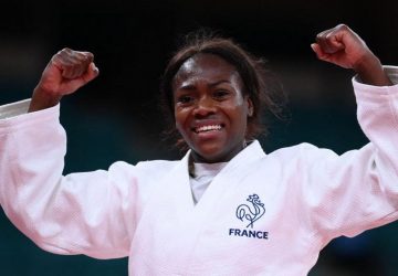 En plein entraînement pour les JO 2024, Clarisse Agbégnénour allaite son enfant en public et s'attire une tonne de réaction