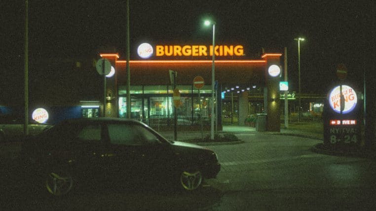 burger king salarie agresse couteau poignarde