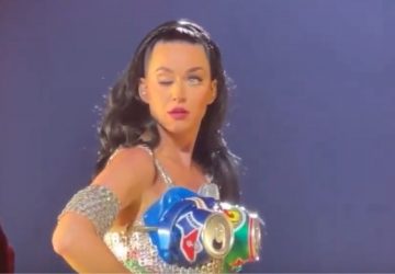 katy perry oeil incident concert las vegas