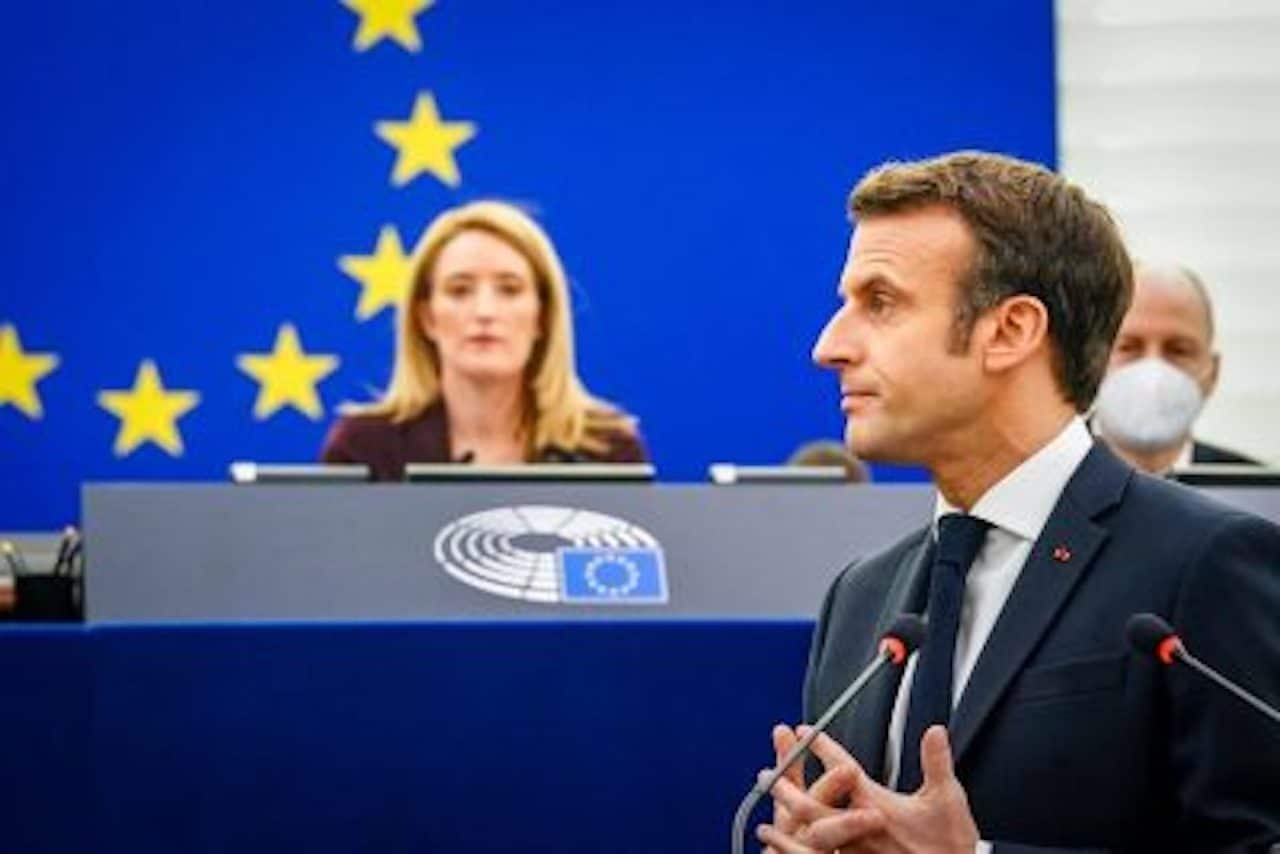 macron guerre