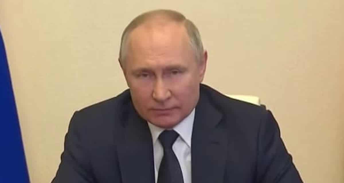 vladimir poutine lache elus russie