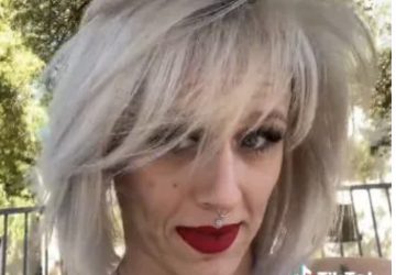 age tiktokeuse