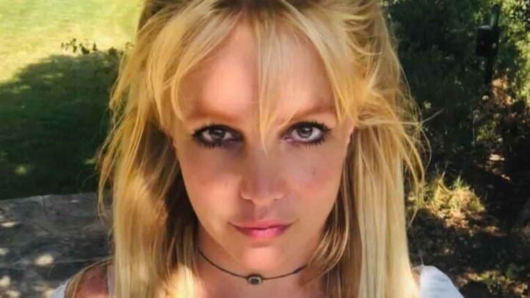 britney spears chanteuse avoue victime lesion