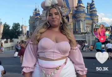 disney world tiktok tenue jeune femme