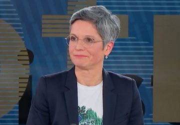 sandrine rousseau equipe de france courage qatar