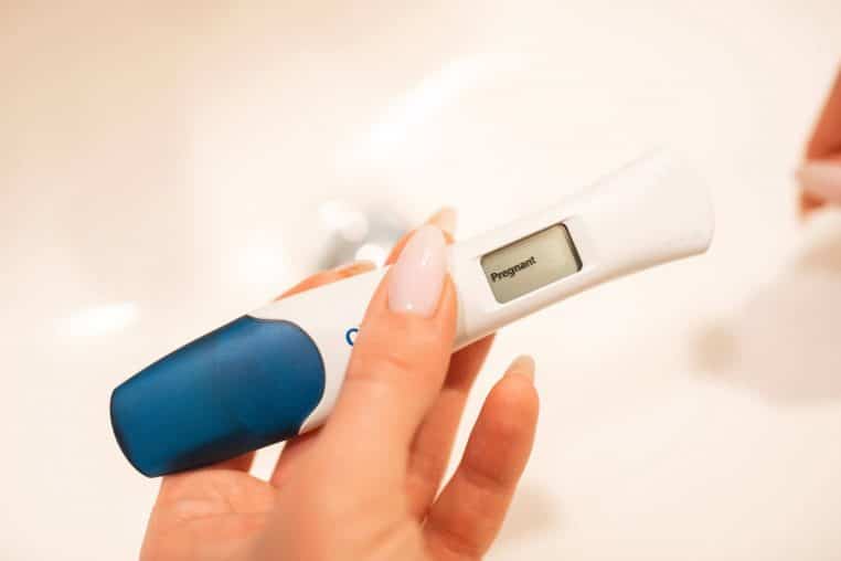 test urinaire enceinte femme