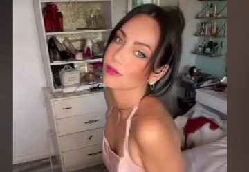 Depuis qu'elle a donné naissance à ses 3 enfants, elle avoue se sentir très sensuelle