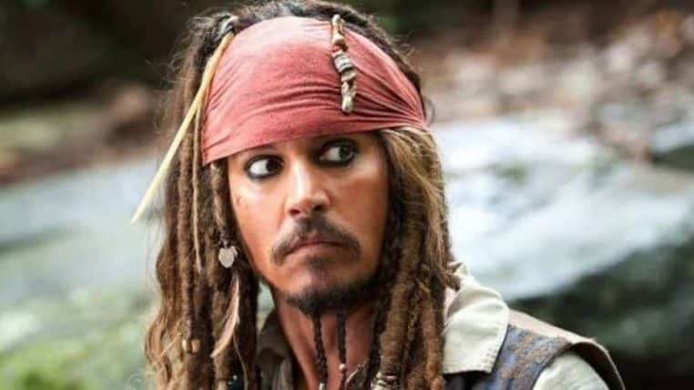 jack sparrow johnny depp acteur cinéma film pirates des caraibes