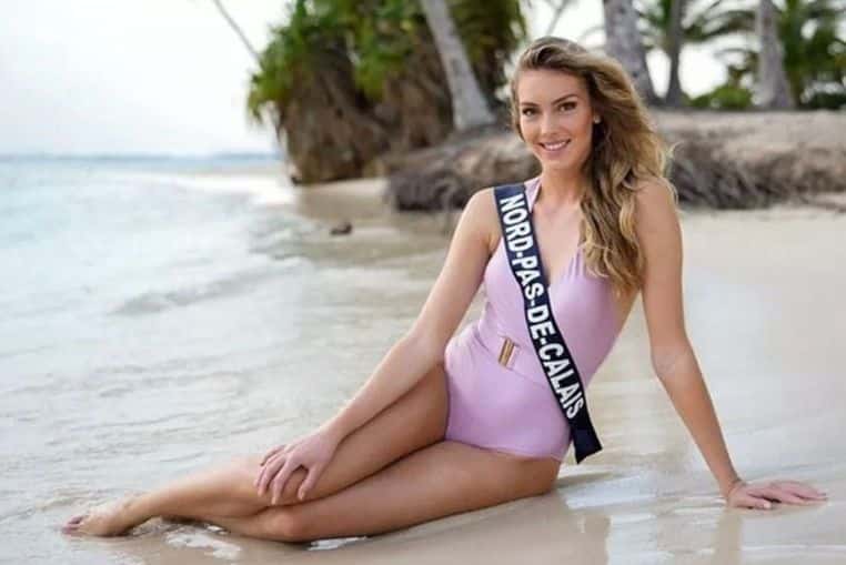 Miss Nord-Pas-de-Calais miss france 2023 bikini photos 3