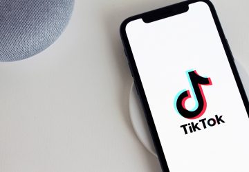 accident de voiture star TikTok switch réseaux sociaux