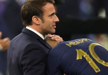 emmanuel macron pris a partie internautes coupe du monde