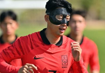 joueurs foot qatar coupe du monde masque (2)