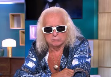 michel polnareff lunettes blanches