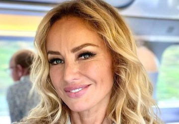 Adriana Karembeu