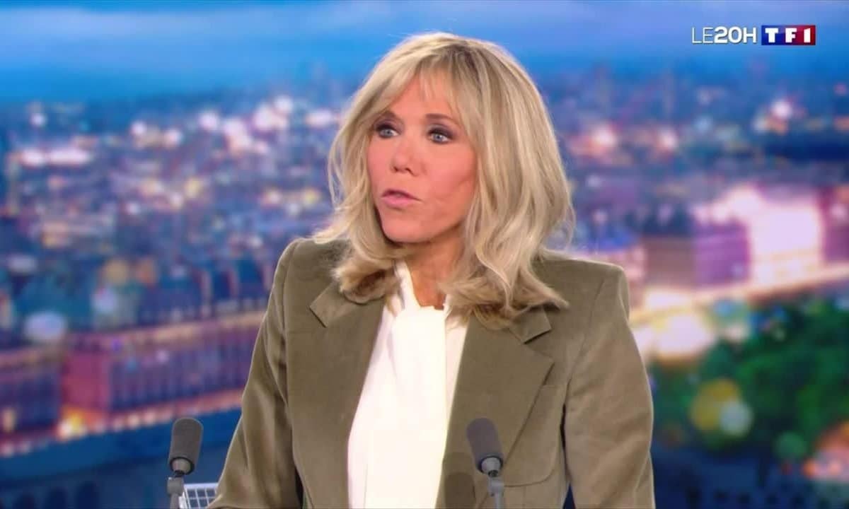 Brigitte Macron accusée d'être un homme
