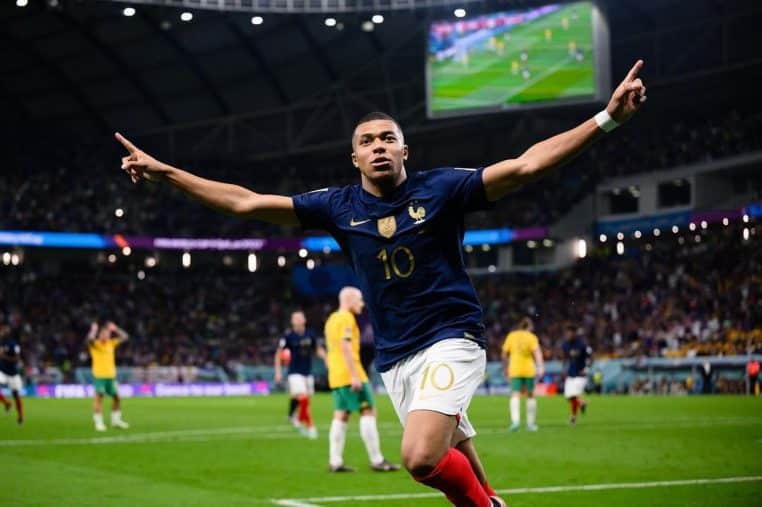 Mbappé en guerre contre Deschamps