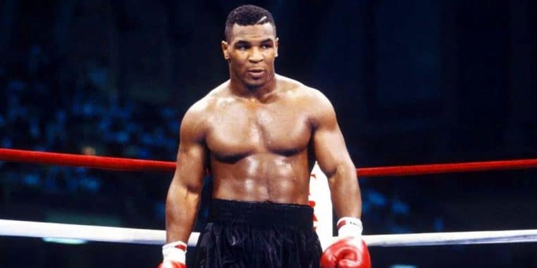 mike tyson jeune boxe sport légende États-Unis