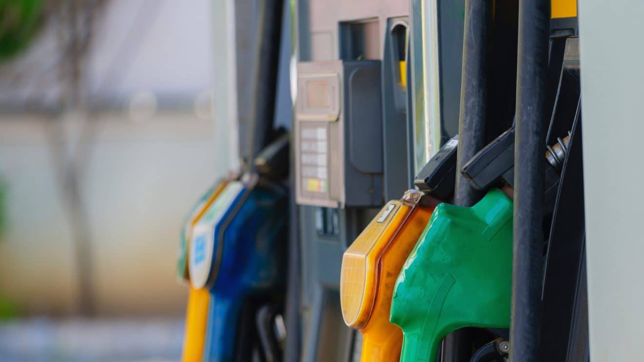 Carburant : Comment obtenir l'aide de 100 euros