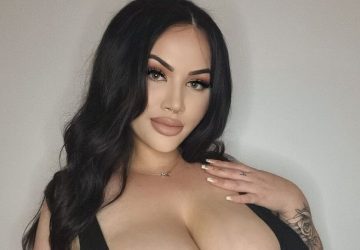 femme atteinte gigantomastie maladie