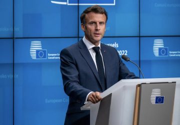 Emmanuel Macron va faire une annonce pour "éradiquer" le papillomavirus lors de sa visite en Charente