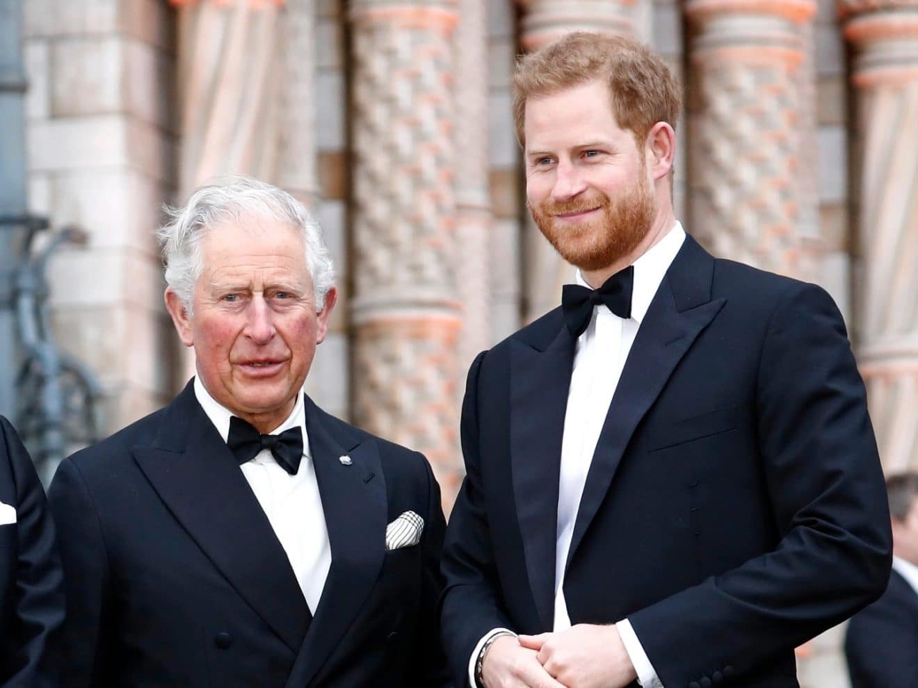 Couronnement de Charles III : le prince Harry traité comme un paria à la cérémonie ? La rumeur se confirme