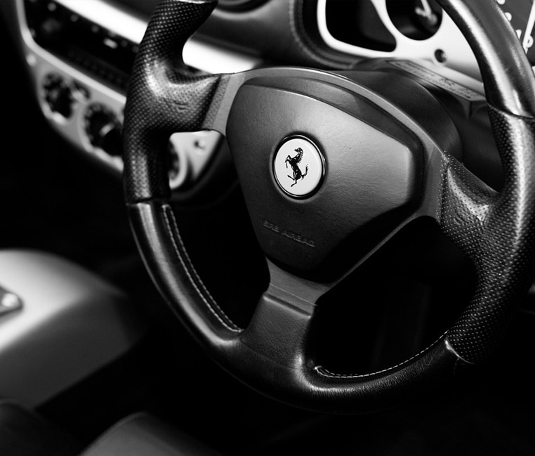 Ferrari voiture de luxe prime salariés