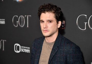 « Je suis terrifié » : Kit Harington (Game of Thrones) évoque l’arrivée prochaine de son deuxième enfant