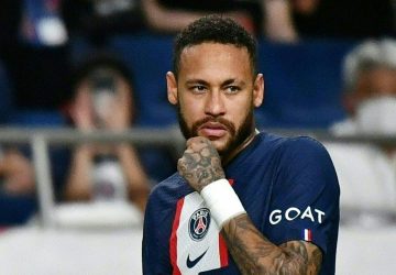 Neymar football psg blessure lille cheville