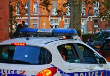Elle se fait violer au pied de la Tour Eiffel
