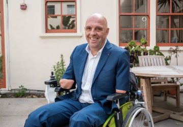 Tentative de suicide du nageur Philippe Croizon suite à un terrible événement