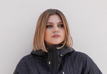 Louane : sa folle tenue intrigue