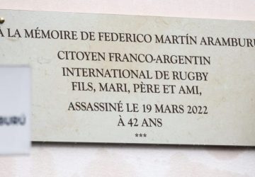 Rugbyman tué par balles : des hommages lui sont rendus à Paris