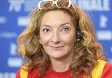 Corinne Masiero ne souhaite pas devenir mère, l’actrice se confie sans tabou