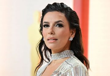 eva longoria actrice série adaptation dix pour cent france