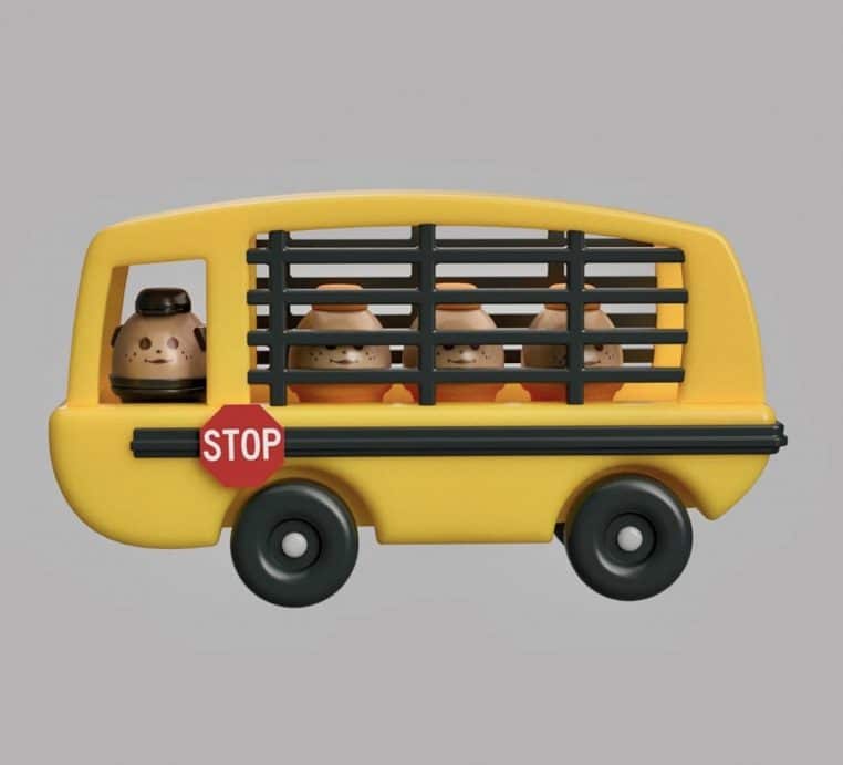 Jouets pour enfants censés représenter des thèmes de la vie d'adulte