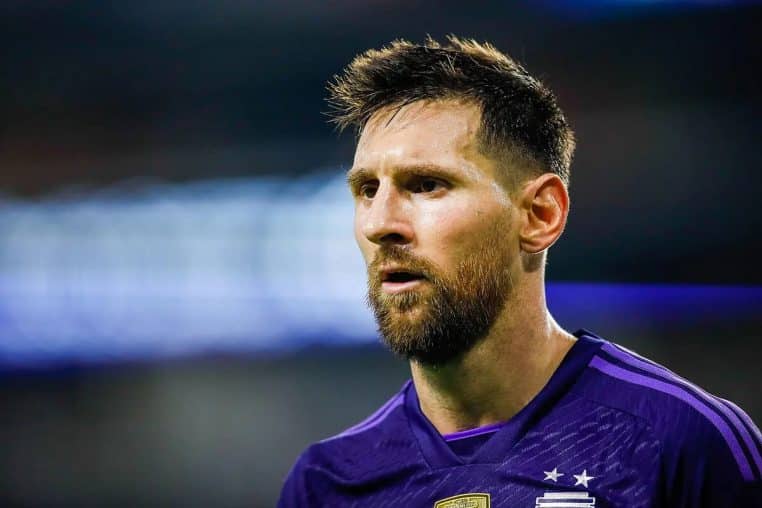 Lionel Messi le supermarché de sa belle-famille criblé de balles, un message inquiétant lui est adressé