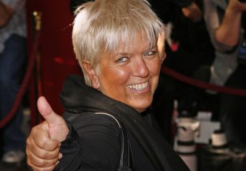mimie mathy france star actrice série joséphine première fois relation rugbyman jeunesse