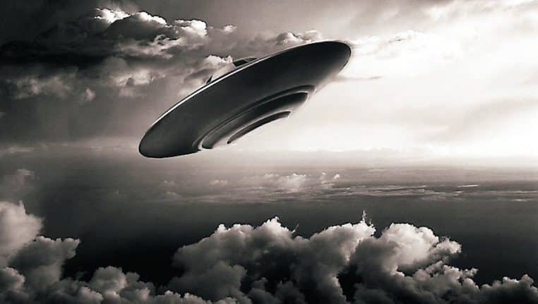 poisson avril blague humour histoire ovni rumeur mairie ville