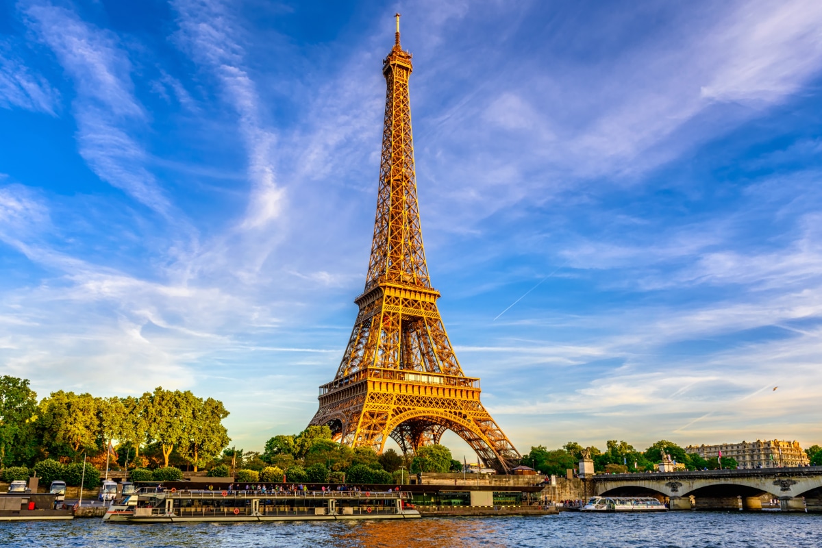 rénovation compliqués pour la tour eiffel