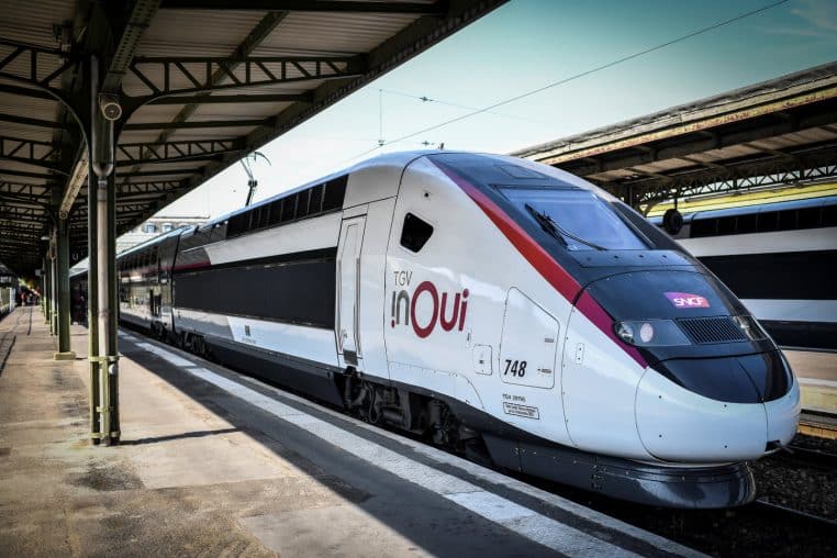 SNCF trains train argent france trajet voyage paris budget